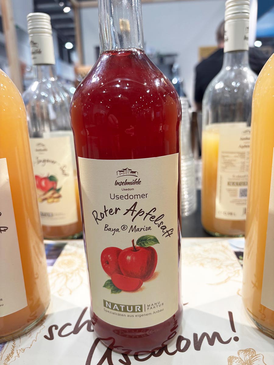 roter-Apfelsaft-Inselmühle-usedom